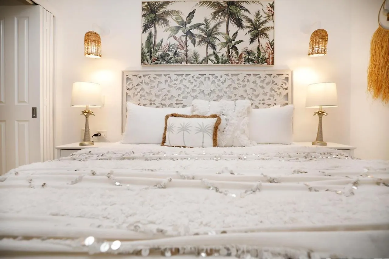 Boho Bliss In The Best Position In Town, King Bed, 2 Pools, Free Wifi And Undercover Parking Port Douglas